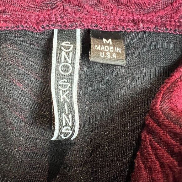 Sno Skins Top Tunic Womens Medium Burgundy Textured Cowl Neck Stretch Flared Hem - Picture 9 of 10